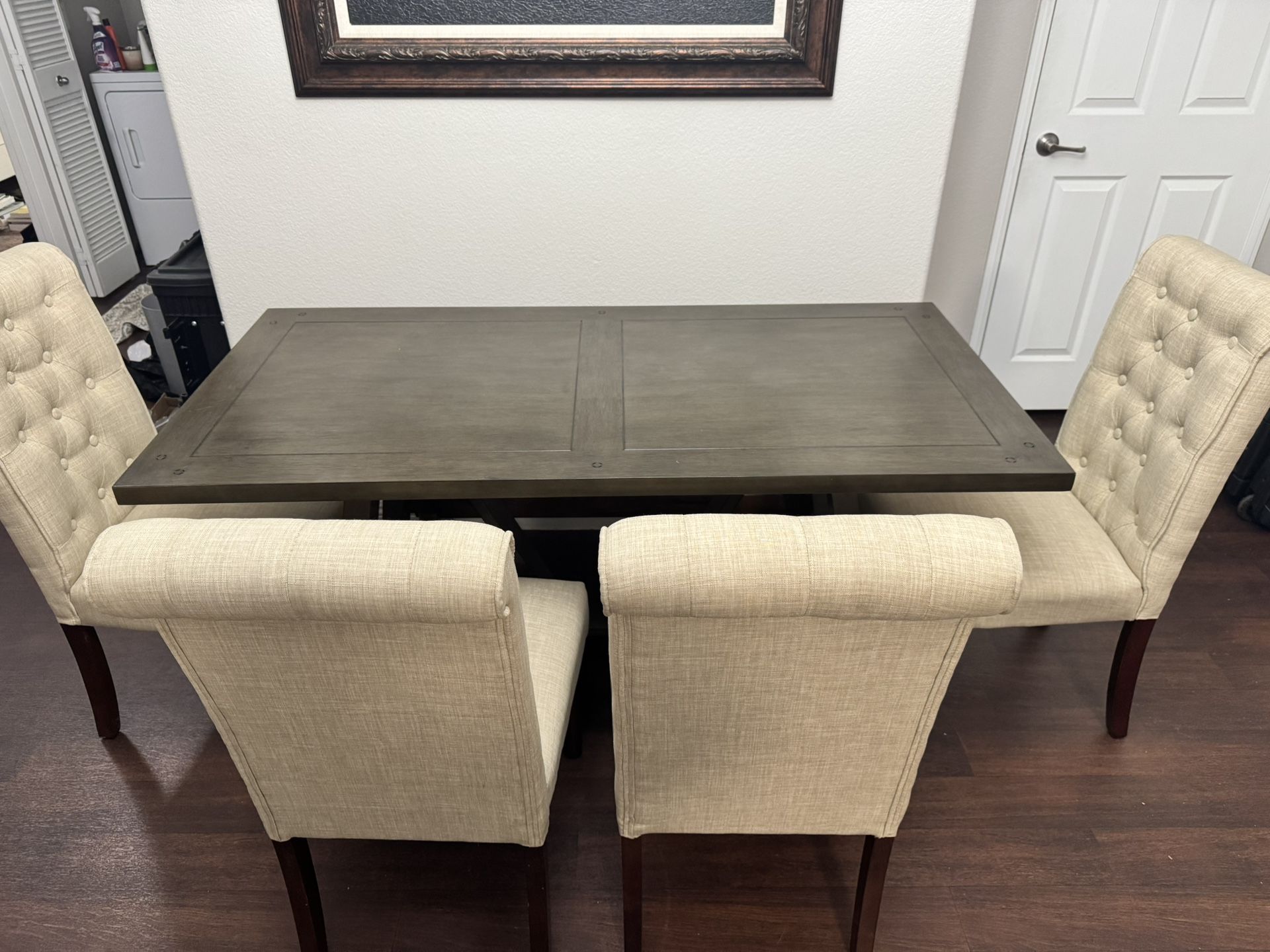 Dining Table Set