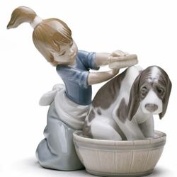 🐾 Autographed 1988 LLADRÓ Bashful Bather Porcelain Girl & Dog Figurine from Spain w Box