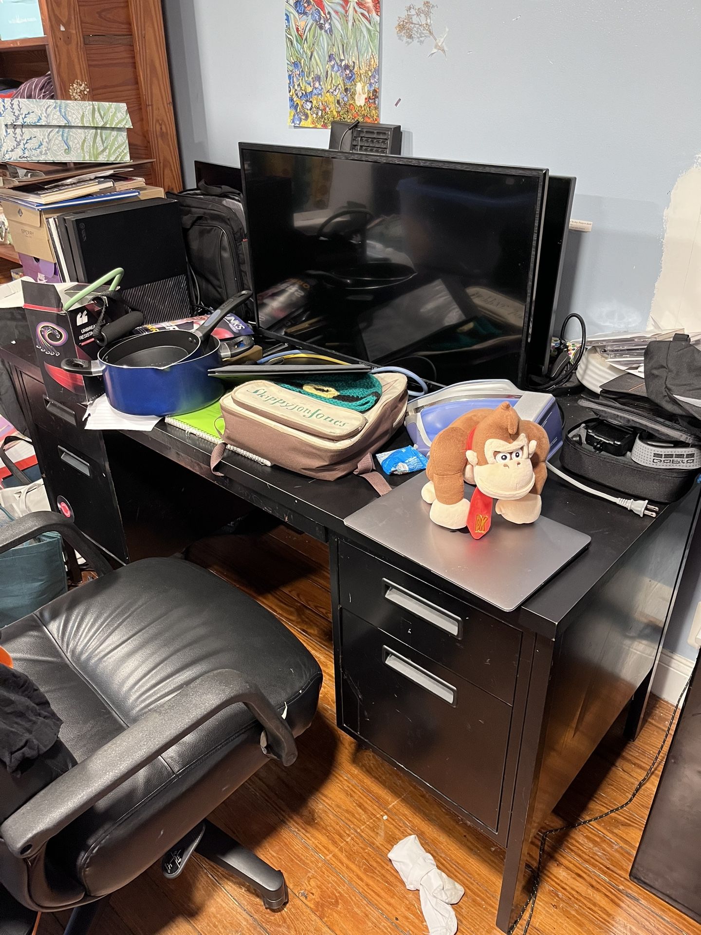 Metal Desk (Need gone ASAP)