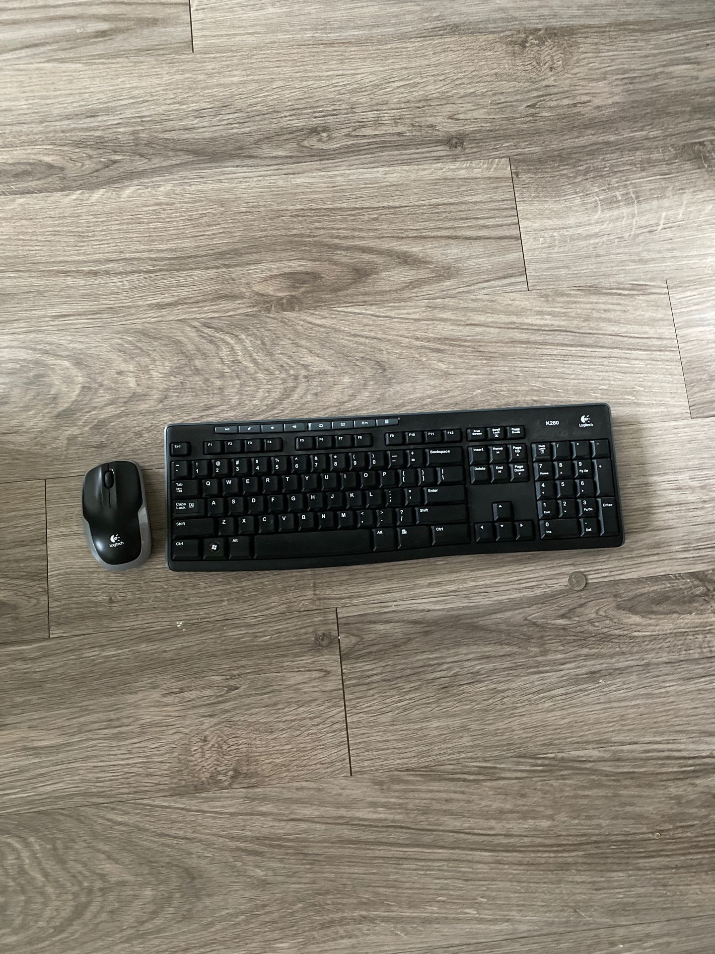 Wireless keyboard and mouse Logitech K260