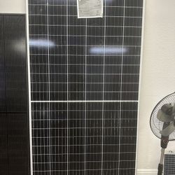 New 405W Jinko Solar Panels ☀️ Delivery Available 