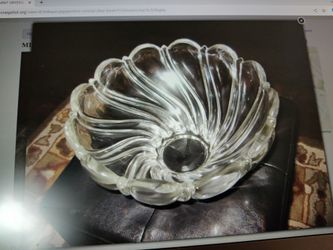 MIKASA PEPPERMINT CRYSTAL CLEAR BOWL 10 1/4"