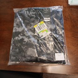 3 XL zip up Black camouflage long sleeve jacket 