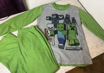Minecraft Pajamas Boys Size 6/7