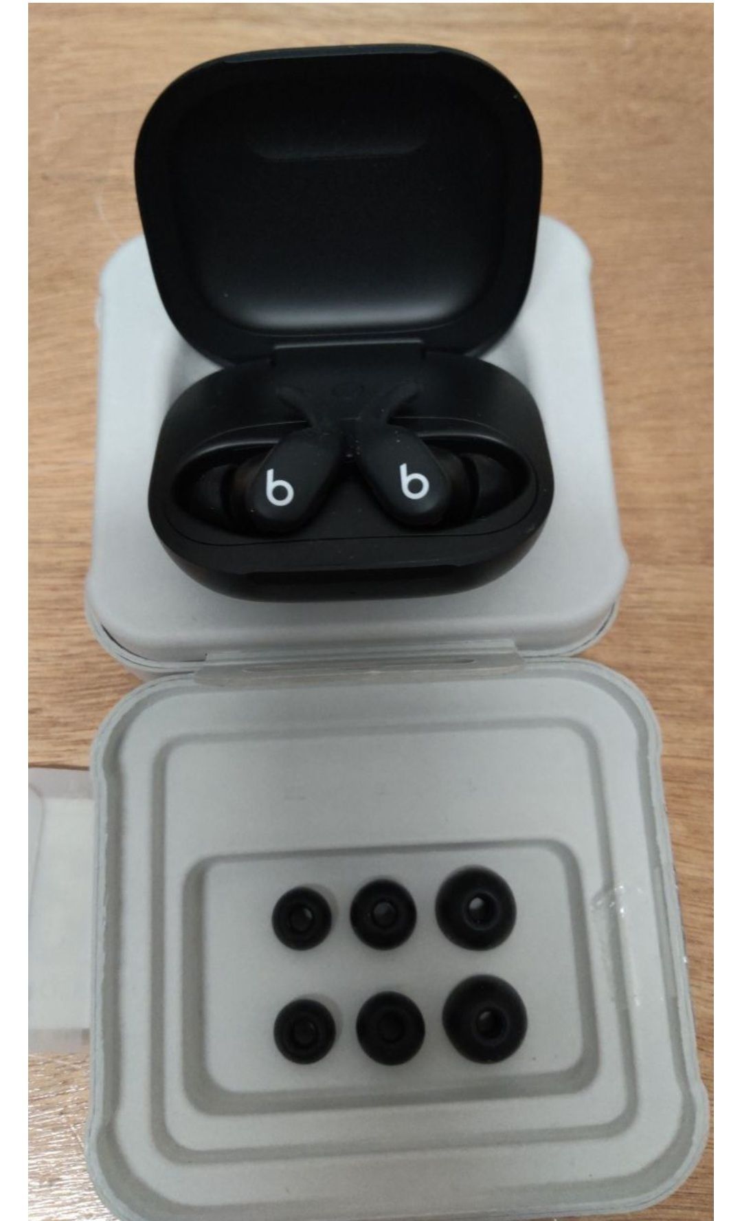 Beats Powerbeats Fit Pro Wireless Earbuds – Black – Excellent Condition