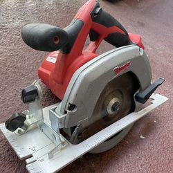 Milwaukee M18 6-1/2 in. Circular Saw