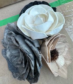 Sola Wood Flowers-$300 US Cash Only. Pick-Up in Clovis. No Delivery.