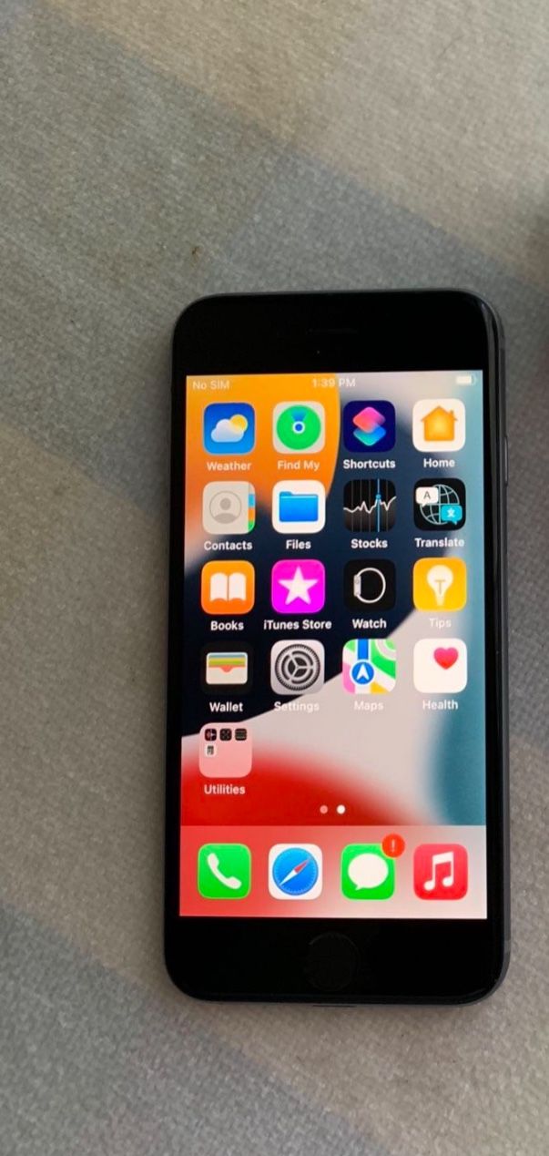 iPhone 6s 32GB Unlocked In Excellent Condition . Fixed Price