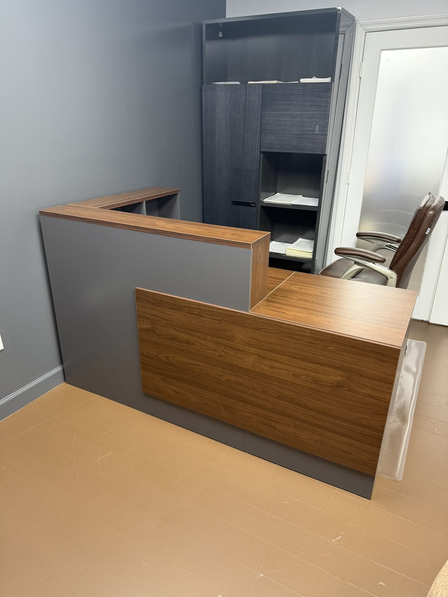 Office Front Desk Table (Mesa De Resecion Para Oficina )