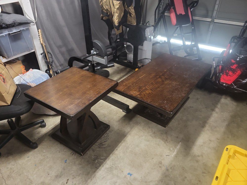 Coffee & End Table Set