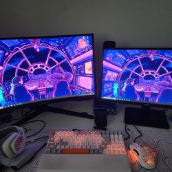 Two Monitors 