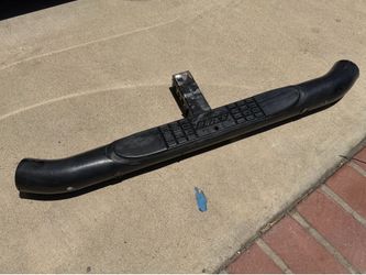 RHINO Hitch-Mounted Truck Step / Rear Bumper Step