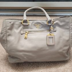 Used Authebtic Prada Beige Purse