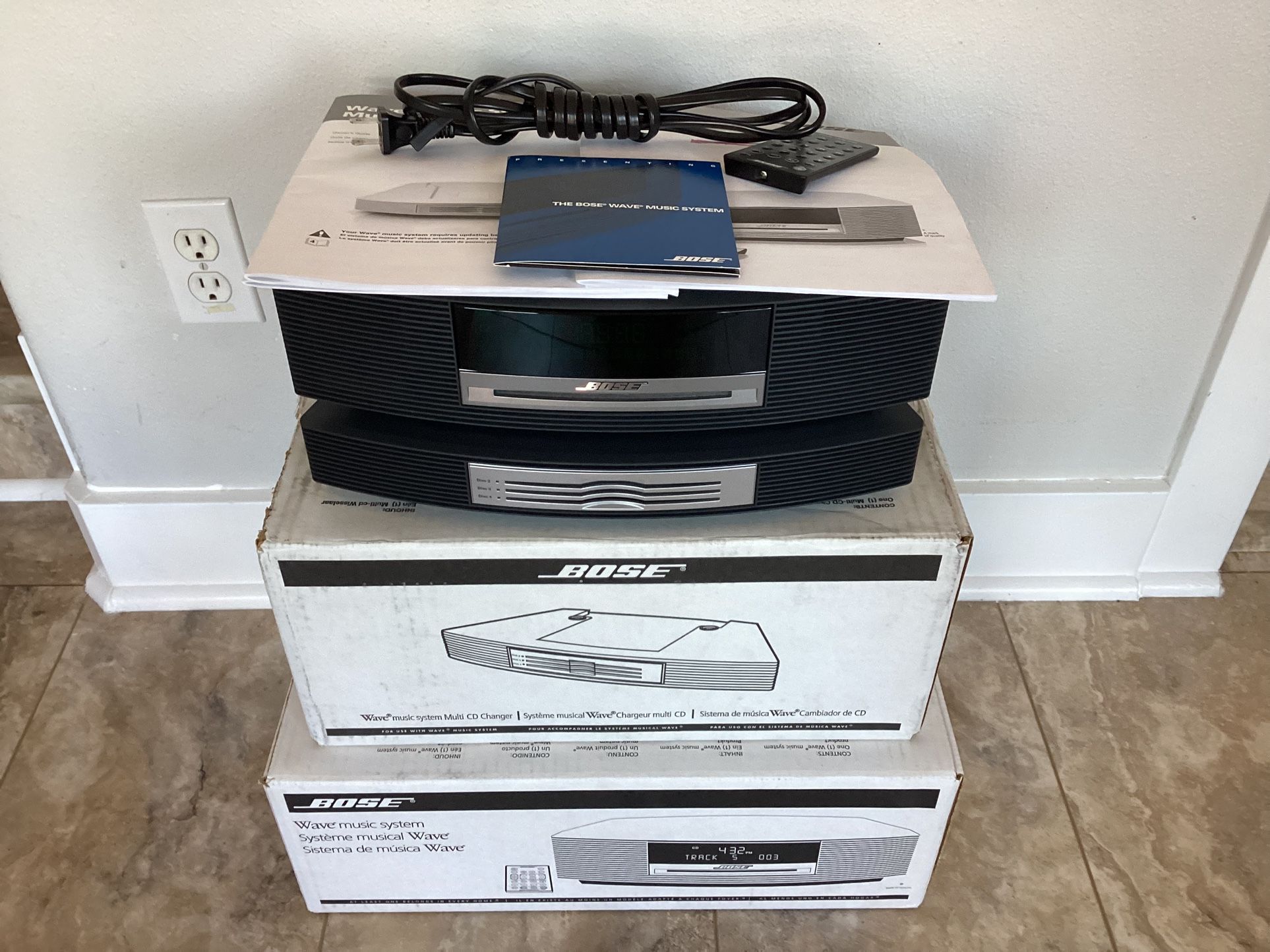 Bose Wave Music System With CD Changer, Bluetooth Adapter/Remote