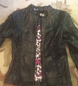 Girls faux leather black jacket