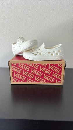 New Vans Slip-On Trek Sandals - Toddler Size 7