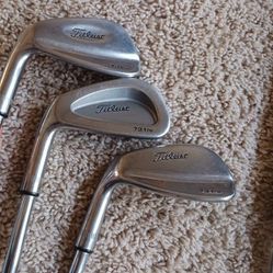 Left Handed Titleist 731 PM Limited Edition iron Set 