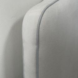 Serena & Lily Queen headboard