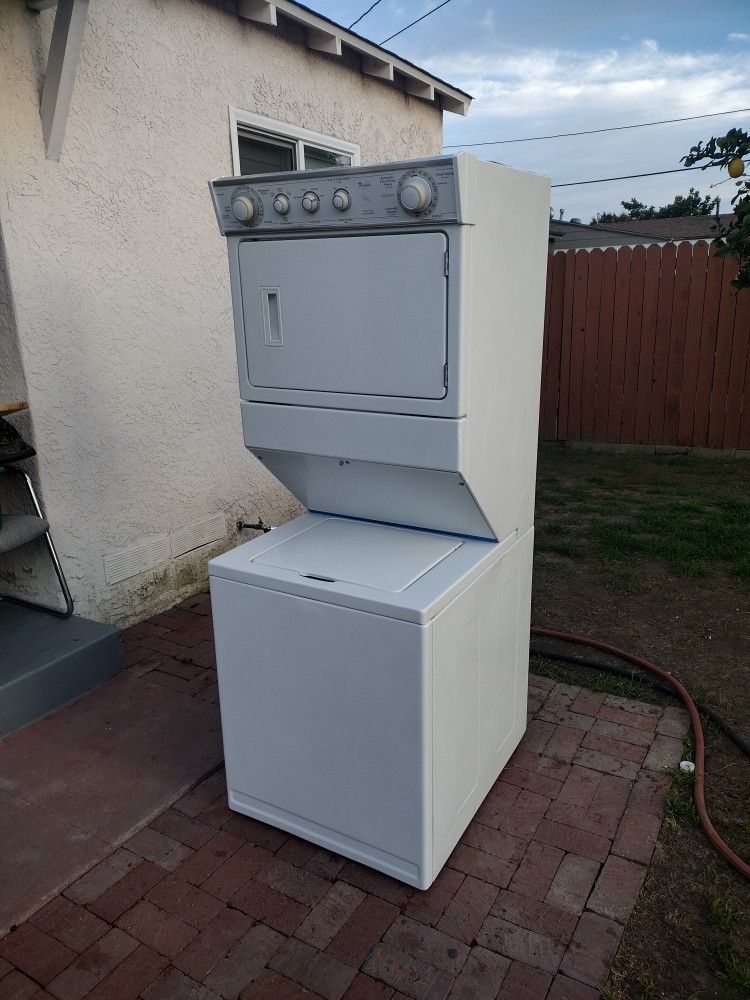 Washer Gas Dryer 