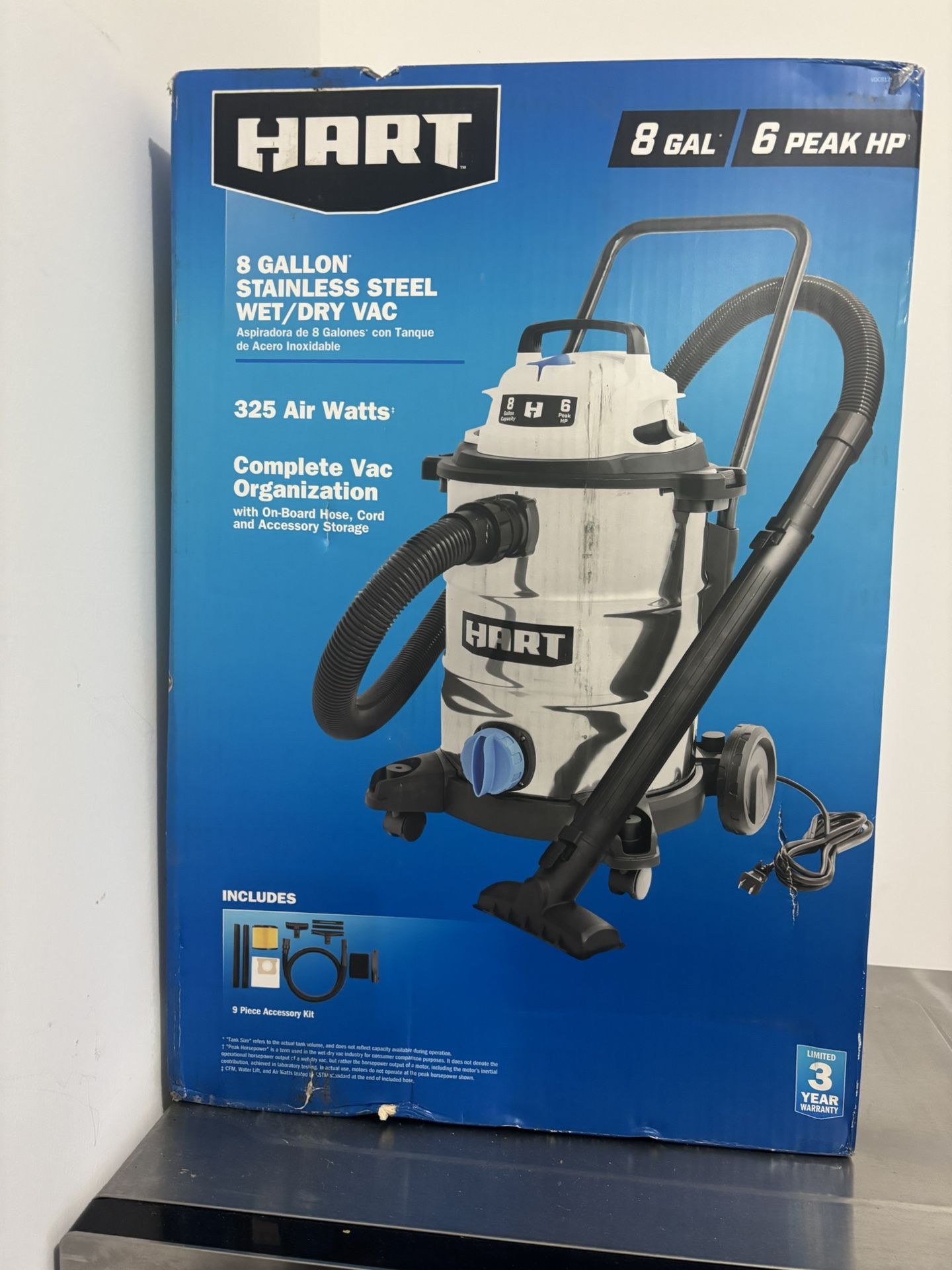 NEW!!!! HART 8 Gallon Stainless Steel Wet/Dry Vacuum features a 6 Peak HP high-performance