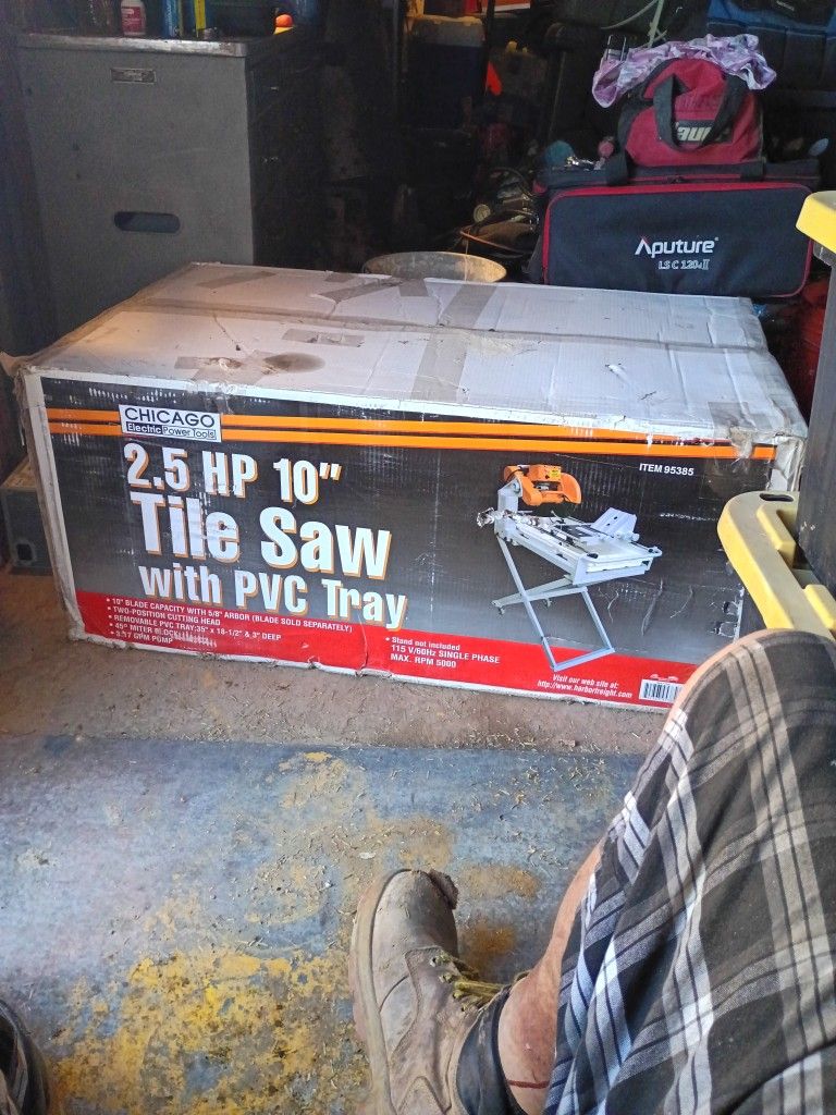 Tile Saw