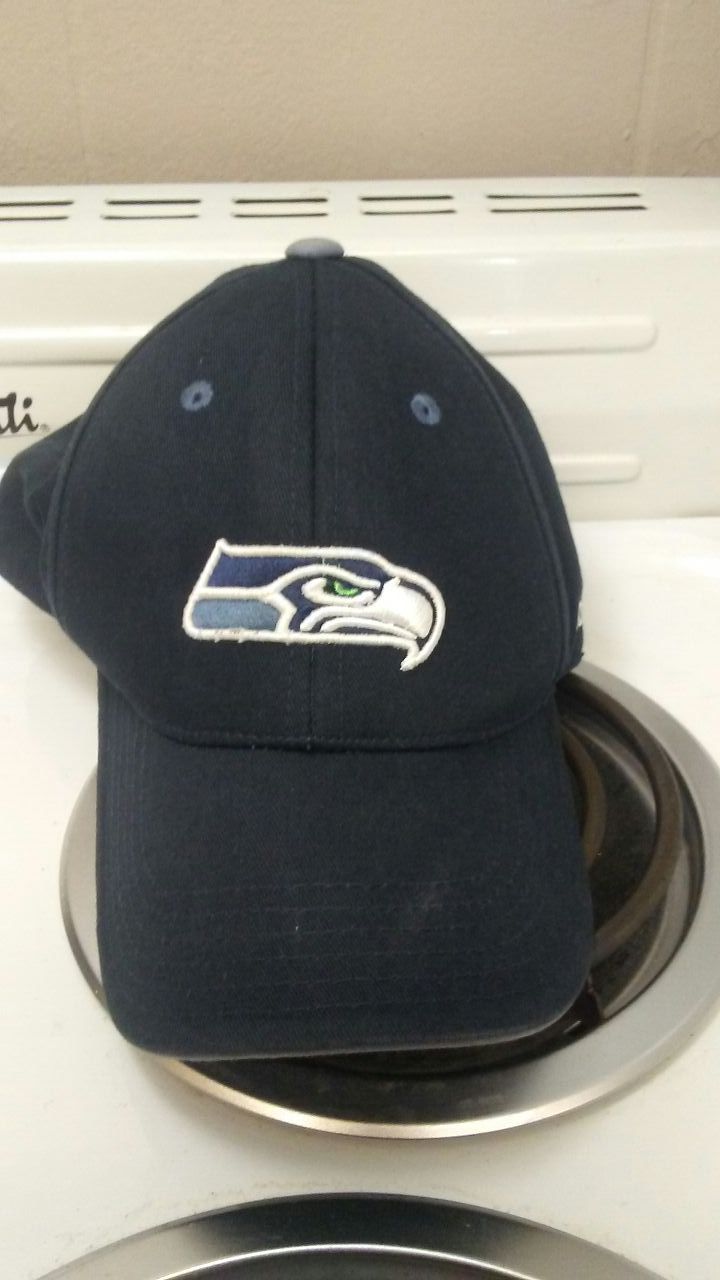 Seattle Seahaws Youth Hat One Size Fits All.