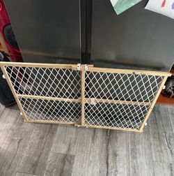 Baby gate