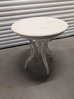 Round table