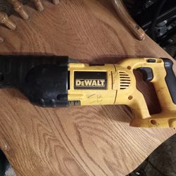 DEWALT Reciprocating Saw DC385 18V NiCd CORDLESS! VARIABLE SPEED!