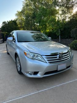 2011 Toyota Avalon
