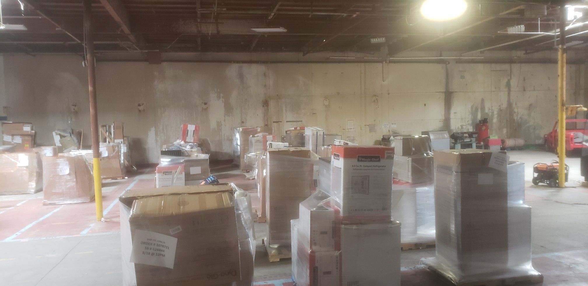 Wholesale Liquidations Pallets