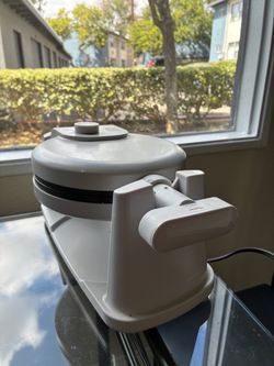 White Rotating Waffle Maker