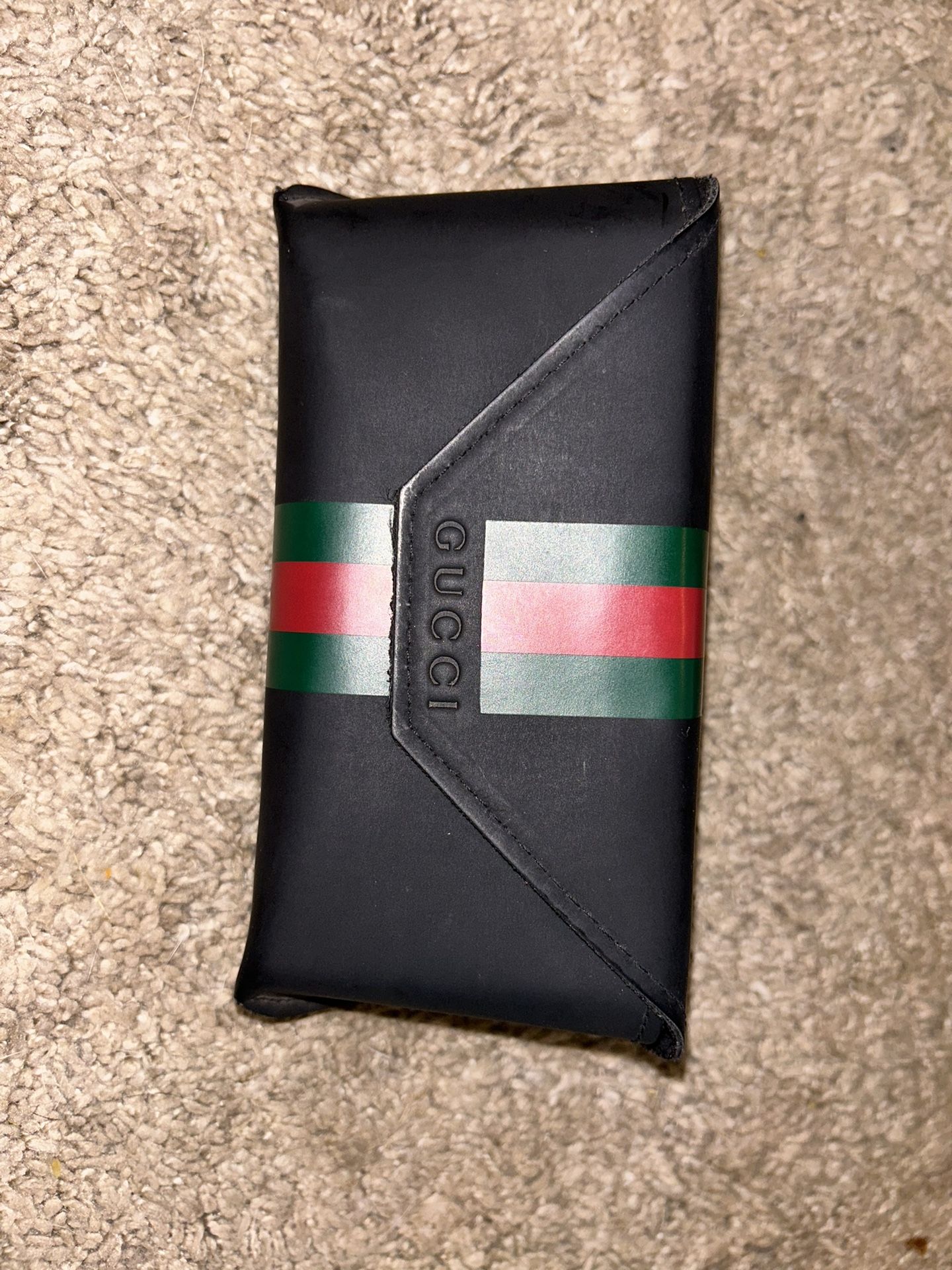 GUCCI Original Sunglasses Case and Soft Cloth Sleeve 