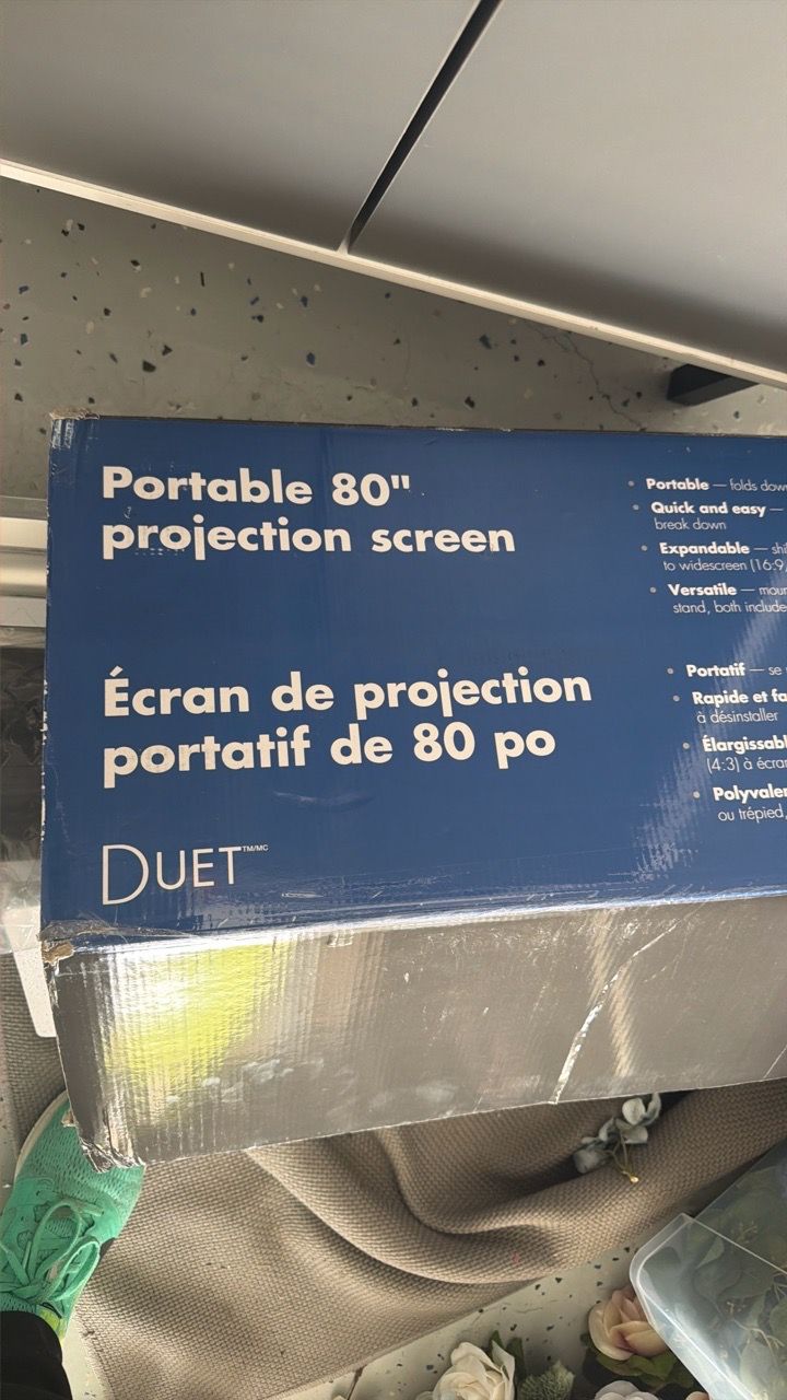 80 inch portable projector new for Sale in Santa Clarita, CA - OfferUp