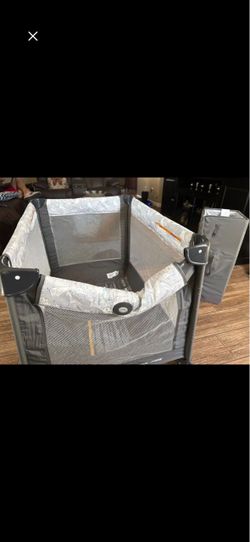 Graco pack n play