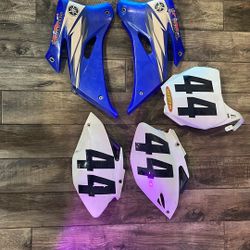2006 YZ 250F Plastics 