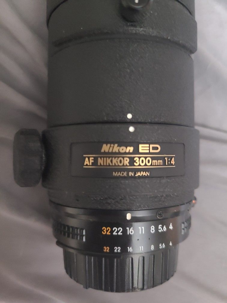 Nikon Ed Af 300mm F4 Exc+