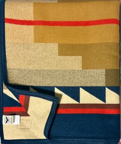 Pendleton Medicine Bow Wool Blanket - NWOT