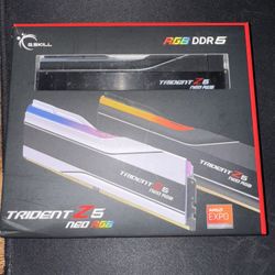 G.SKILL Trident 32GB DDR5