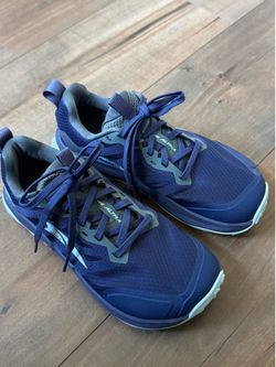 Altra Lone Peak 9 trail running shoes Women’s size 7