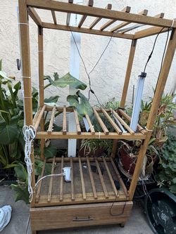 Plant Stand