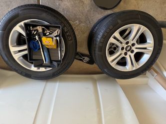 Bridgestone ER-800 Tires on Alloy Wheels – all 4
