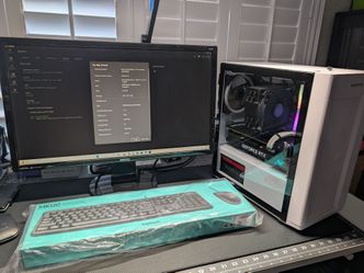 Gaming PC with monitor, keyboard and mouse included!