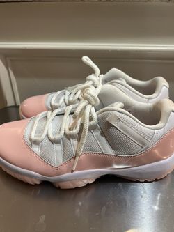 Air Jordan Low Retro 11 Legend Pink Size 9.5