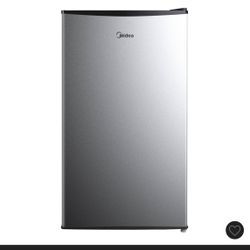 Midea Mini Fridge