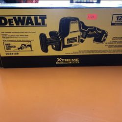 DeWALT One Handed Reciprocating Saw