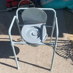 Commode