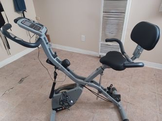 Bicicleta para hacer ejercicio
