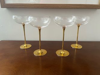 Champagne stemware
