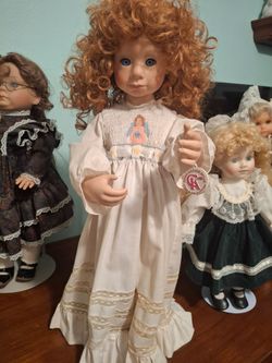 Antique dolls with certificate of Authenticity